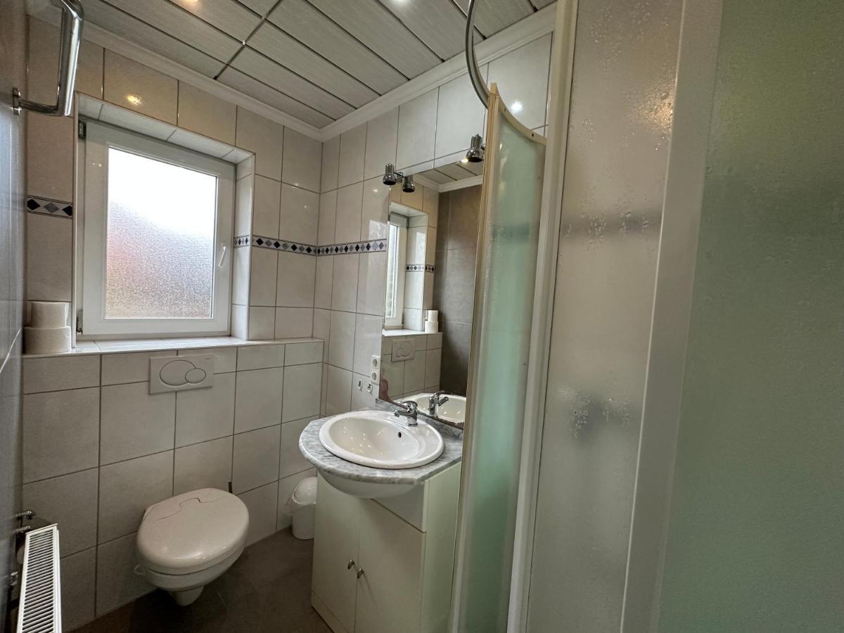 Ferienwohnung Am Hafen Ruestersiel Wilhelmshaven Exterior foto